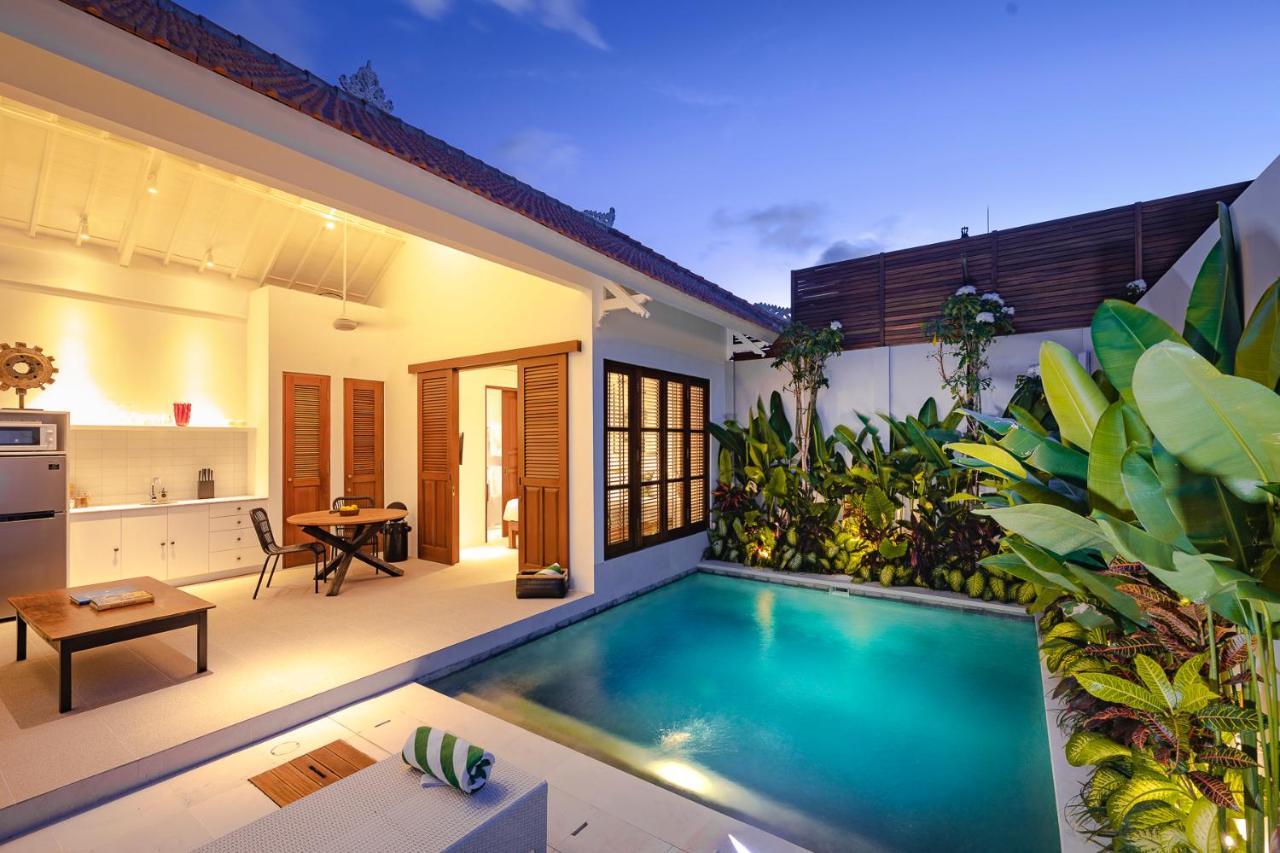 Villa Revo Seminyak  Exterior photo